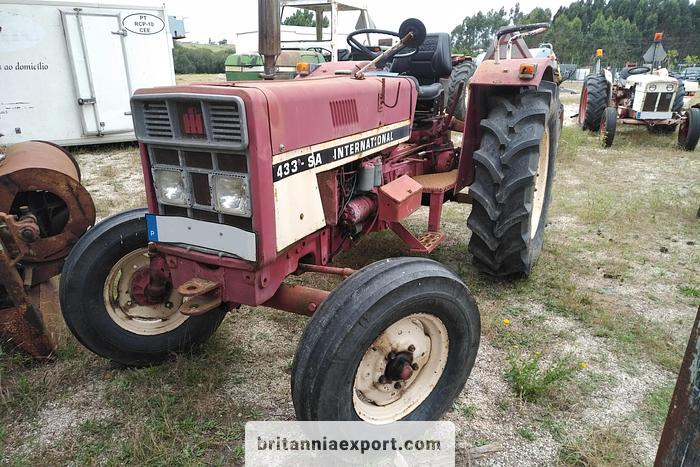 INTERNATIONAL 433 SA 4X2 | 2.5 diesel | brand new tyres | - Traktor: obrázok 1 INTERNATIONAL 433 SA 4X2 | 2.5 diesel | brand new tyres | - Traktor: obrázok 1