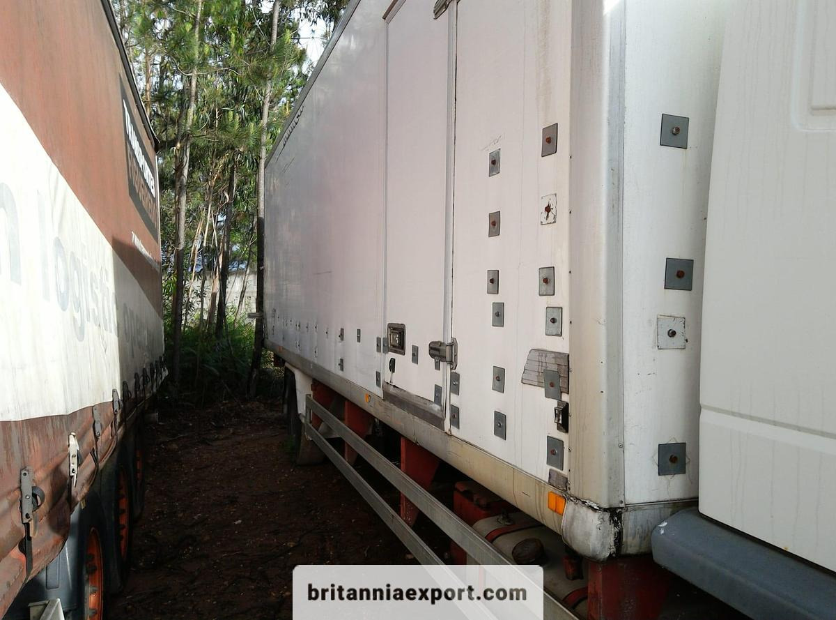 IVECO Eurotech 190E27 | Euro 2 | 19 Ton | Choice of 3 | - Chladirenské nákladné vozidlo: obrázok 5 IVECO Eurotech 190E27 | Euro 2 | 19 Ton | Choice of 3 | - Chladirenské nákladné vozidlo: obrázok 5