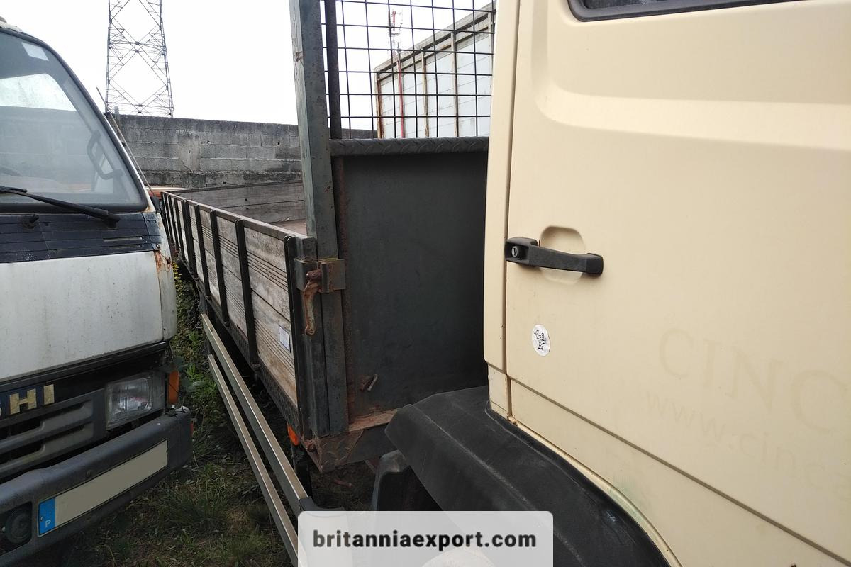 MERCEDES-BENZ 1314 | OM366 6 Cylinder | 4x2 6 Tyres | 13 Ton | On Springs - Valníkový/ Plošinový nákladný automobil: obrázok 4 MERCEDES-BENZ 1314 | OM366 6 Cylinder | 4x2 6 Tyres | 13 Ton | On Springs - Valníkový/ Plošinový nákladný automobil: obrázok 4