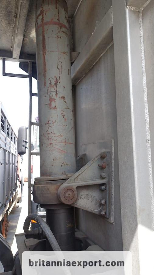 VOLVO FL7 260 Intercooler 6X2 Tipper – 26 Ton | 8 Tyres | Export Ready - Sklápač: obrázok 5 VOLVO FL7 260 Intercooler 6X2 Tipper – 26 Ton | 8 Tyres | Export Ready - Sklápač: obrázok 5