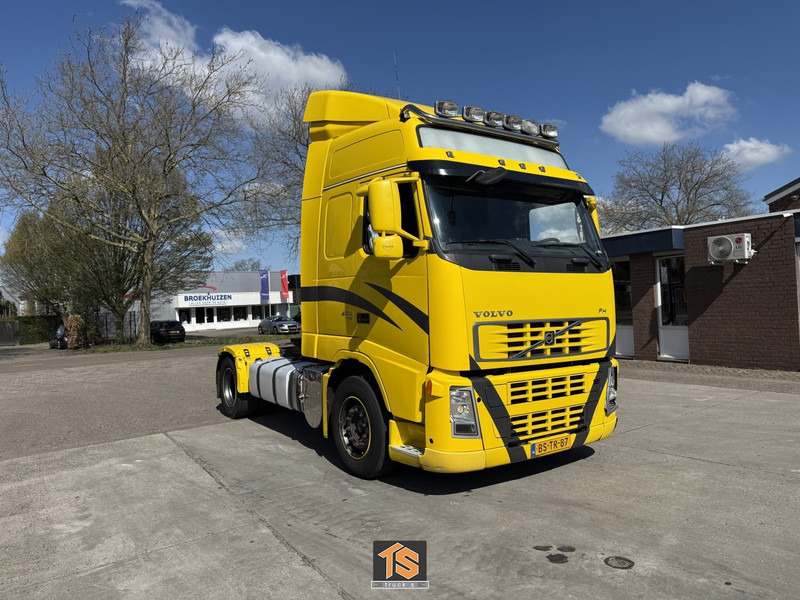 Volvo FH400 4X2T FAL6.7 RAD-A4 XLOW MEGA - 400 - AUTOMATIC - EURO 5 - NL TRUCK - TUV 7/25 - Ťahač: obrázok 3 Volvo FH400 4X2T FAL6.7 RAD-A4 XLOW MEGA - 400 - AUTOMATIC - EURO 5 - NL TRUCK - TUV 7/25 - Ťahač: obrázok 3