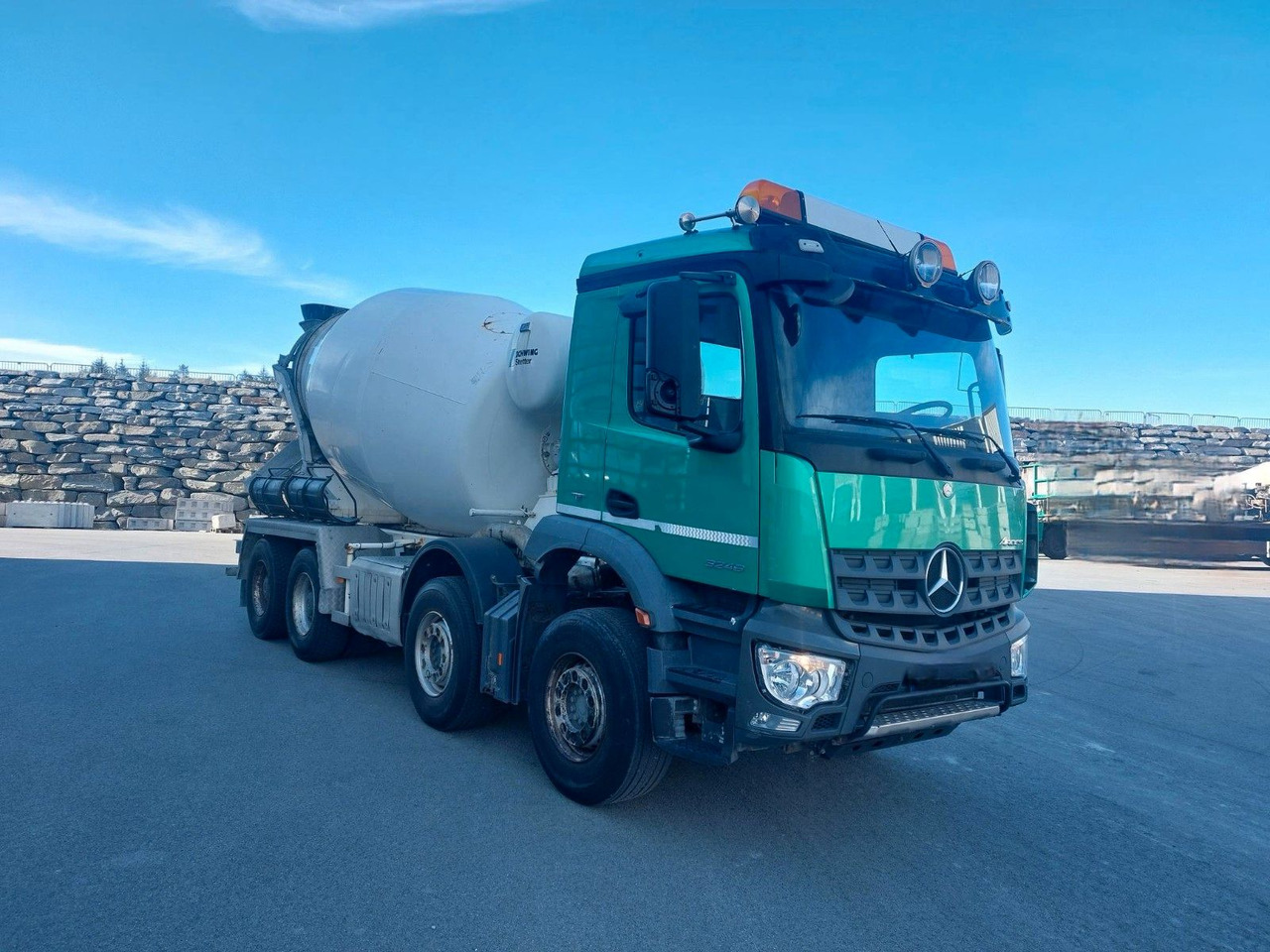 Mercedes-Benz 3246 8x4 / 9 m3 stetter - Domiešavač: obrázok 1 Mercedes-Benz 3246 8x4 / 9 m3 stetter - Domiešavač: obrázok 1