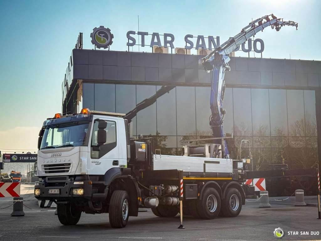 Iveco TRAKKER 450 6x6 PM41S FLY JIB Crane Kipper - Auto s hydraulickou rukou: obrázok 1 Iveco TRAKKER 450 6x6 PM41S FLY JIB Crane Kipper - Auto s hydraulickou rukou: obrázok 1