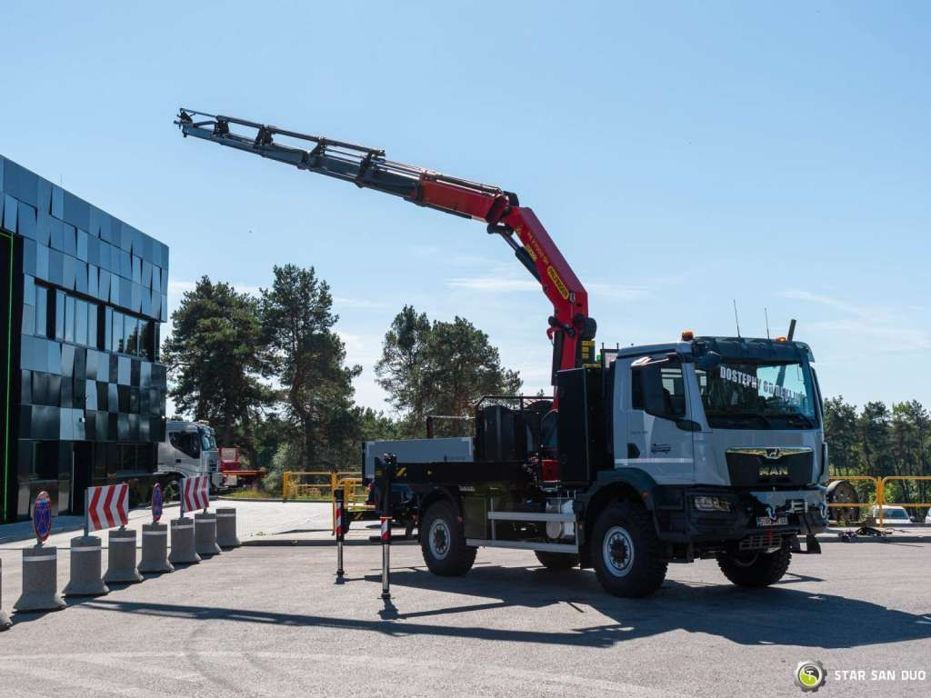 MAN TGM 18.320 4x4 PALFINGER PK 27002 Basket NEW ! - Auto s hydraulickou rukou: obrázok 5 MAN TGM 18.320 4x4 PALFINGER PK 27002 Basket NEW ! - Auto s hydraulickou rukou: obrázok 5
