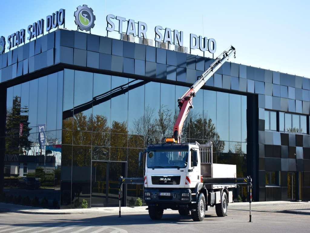 MAN TGM 18.340 4x4 PALFINGER PK 18002 CRANE WINCH MAN TGM 18.340 4x4 PALFINGER PK 18002 CRANE WINCH - Auto s hydraulickou rukou, Valníkový/ Plošinový nákladný automobil: obrázok 4 MAN TGM 18.340 4x4 PALFINGER PK 18002 CRANE WINCH MAN TGM 18.340 4x4 PALFINGER PK 18002 CRANE WINCH - Auto s hydraulickou rukou, Valníkový/ Plošinový nákladný automobil: obrázok 4