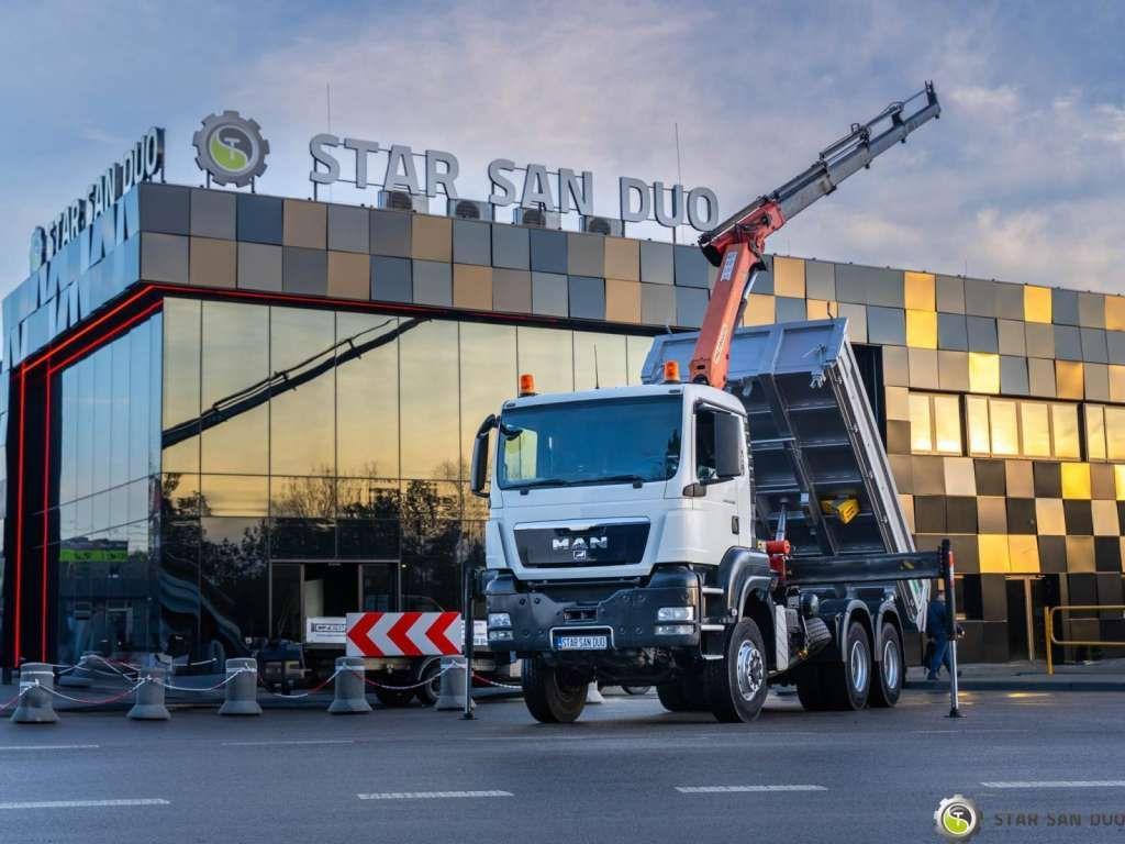 MAN TGS 26.360 6x6 PALFINGER PK 18001 EH Crane Kipe - Sklápač: obrázok 1 MAN TGS 26.360 6x6 PALFINGER PK 18001 EH Crane Kipe - Sklápač: obrázok 1
