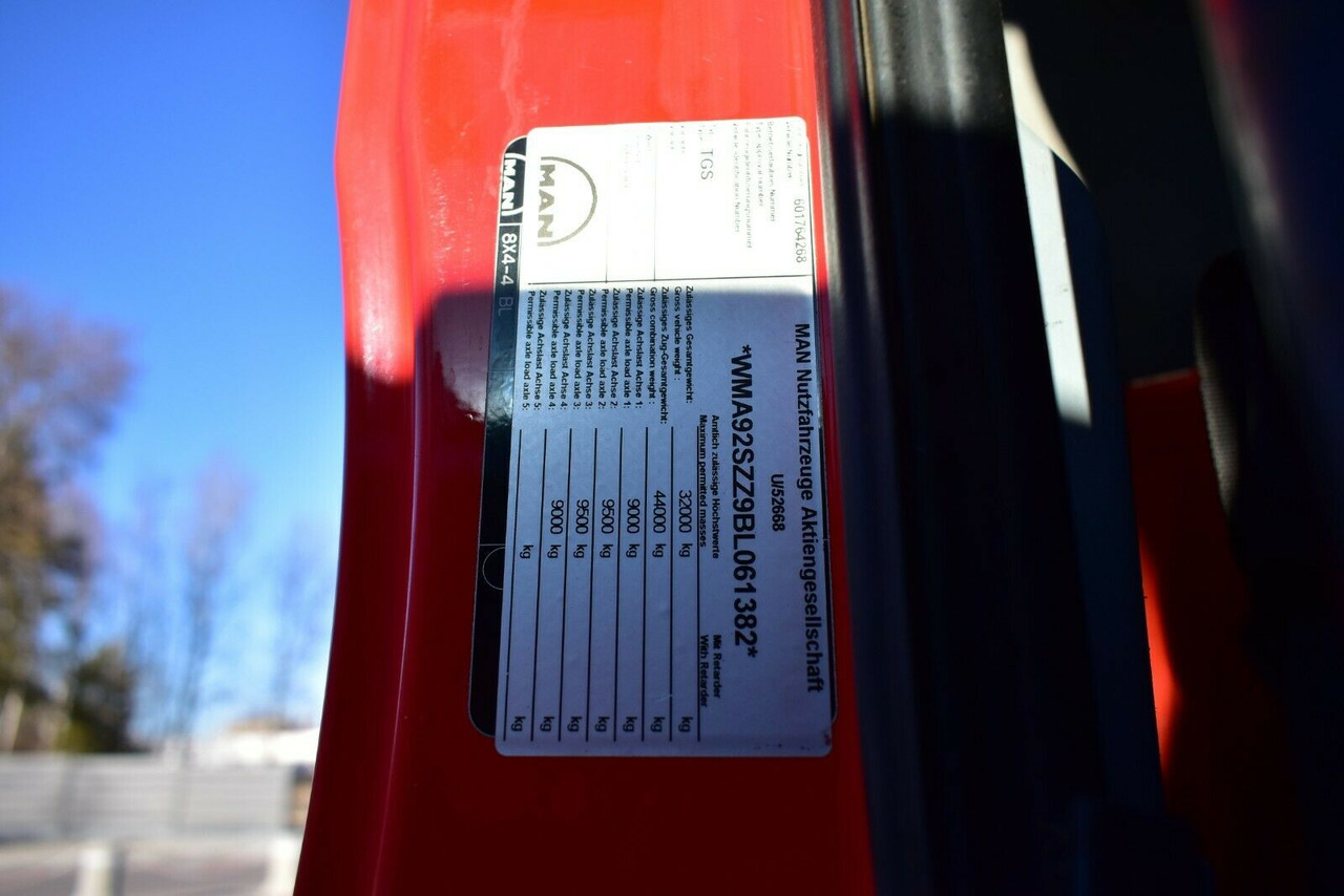 Auto s hydraulickou rukou, Valníkový/ Plošinový nákladný automobil MAN TGS 35.400 8x4 Palfinger PK 34002 Winch KRAN MAN TGS 35.400 8x4 Palfinger PK 34002 Winch KRAN: obrázok 18