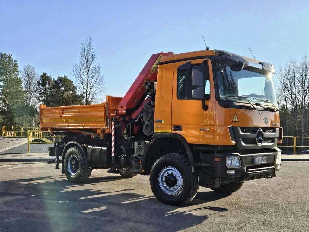 Mercedes-Benz ACTROS 1841 4x4 PALFINGER PK 22002 CRANE KIPER - Auto s hydraulickou rukou: obrázok 4 Mercedes-Benz ACTROS 1841 4x4 PALFINGER PK 22002 CRANE KIPER - Auto s hydraulickou rukou: obrázok 4