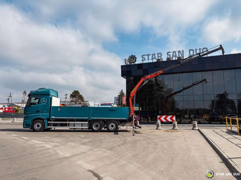 Mercedes-Benz ACTROS 2545 6x2 Palfinger PK 16001 HDS Crane Mercedes-Benz ACTROS 2545 6x2 Palfinger PK 16001 HDS Crane - Auto s hydraulickou rukou, Valníkový/ Plošinový nákladný automobil: obrázok 2 Mercedes-Benz ACTROS 2545 6x2 Palfinger PK 16001 HDS Crane Mercedes-Benz ACTROS 2545 6x2 Palfinger PK 16001 HDS Crane - Auto s hydraulickou rukou, Valníkový/ Plošinový nákladný automobil: obrázok 2