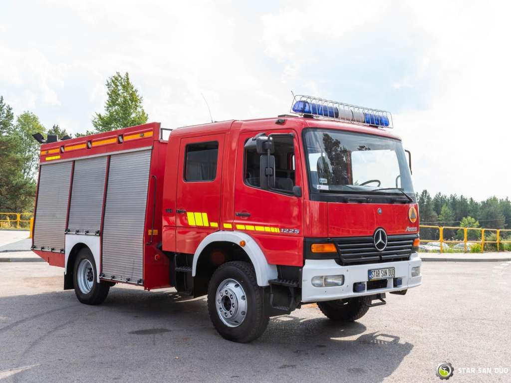 Mercedes-Benz 4x4 ATEGO 1225 CNBOP Fire Brigade - Nákladné auto: obrázok 2 Mercedes-Benz 4x4 ATEGO 1225 CNBOP Fire Brigade - Nákladné auto: obrázok 2