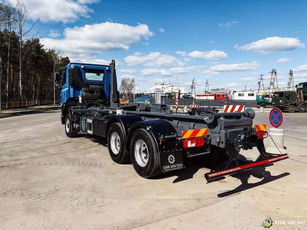 Tatra T158 PHOENIX 6x6 Euro 6 - Nákladné auto: obrázok 5 Tatra T158 PHOENIX 6x6 Euro 6 - Nákladné auto: obrázok 5