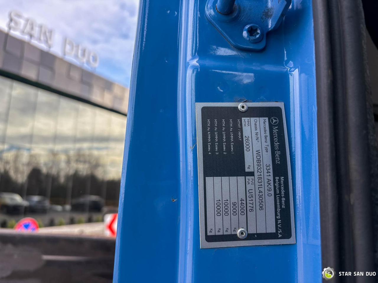 Auto s hydraulickou rukou : obrázok 19