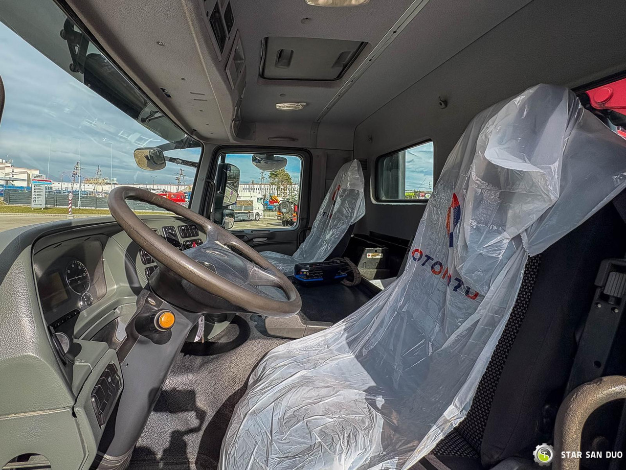 Auto s hydraulickou rukou : obrázok 22