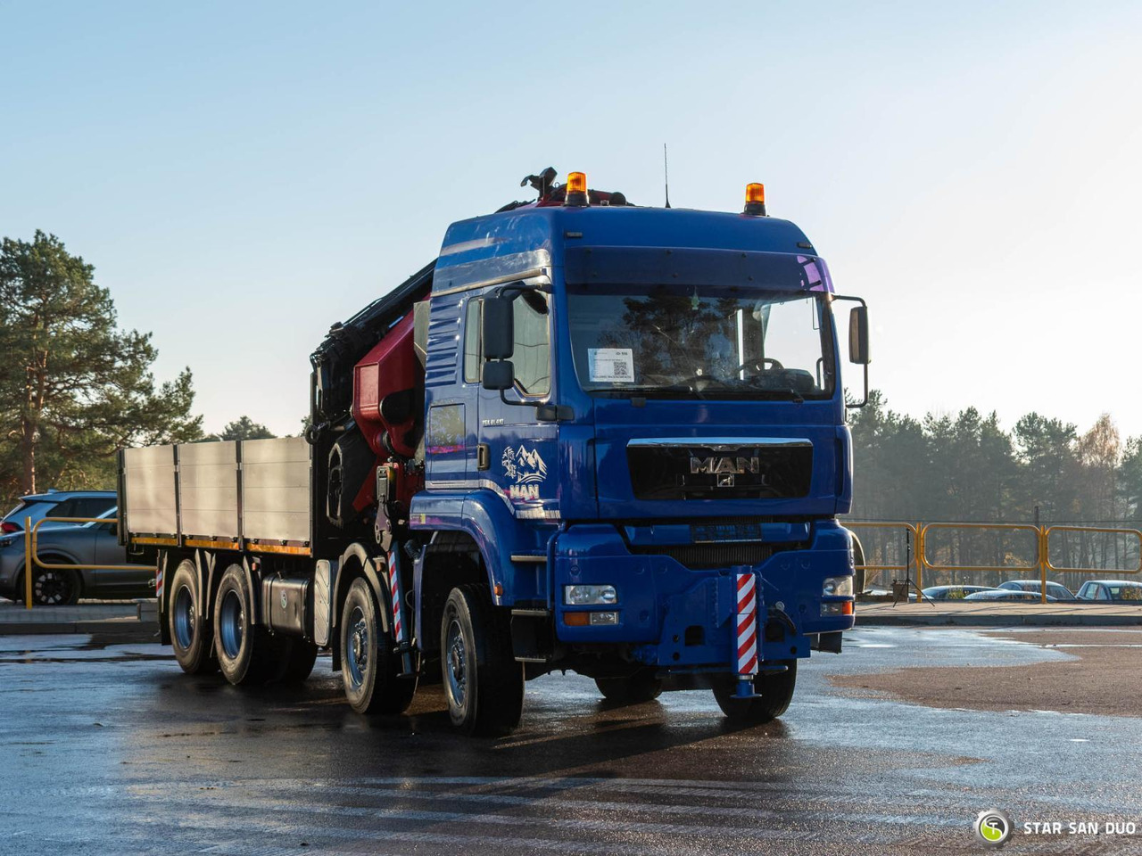 - Auto s hydraulickou rukou: obrázok 5 - Auto s hydraulickou rukou: obrázok 5