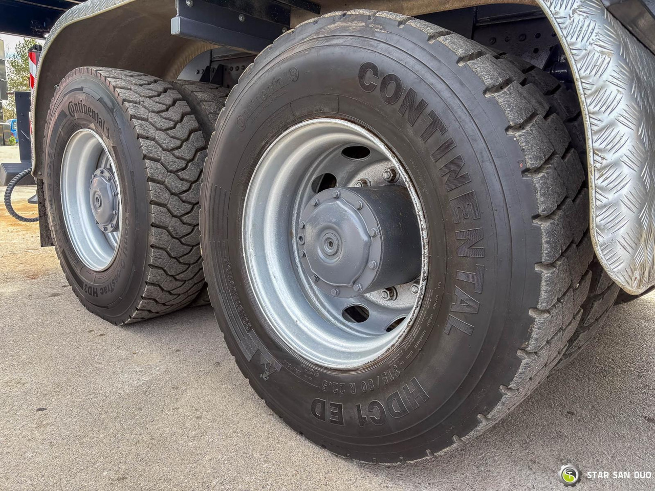 Auto s hydraulickou rukou : obrázok 25