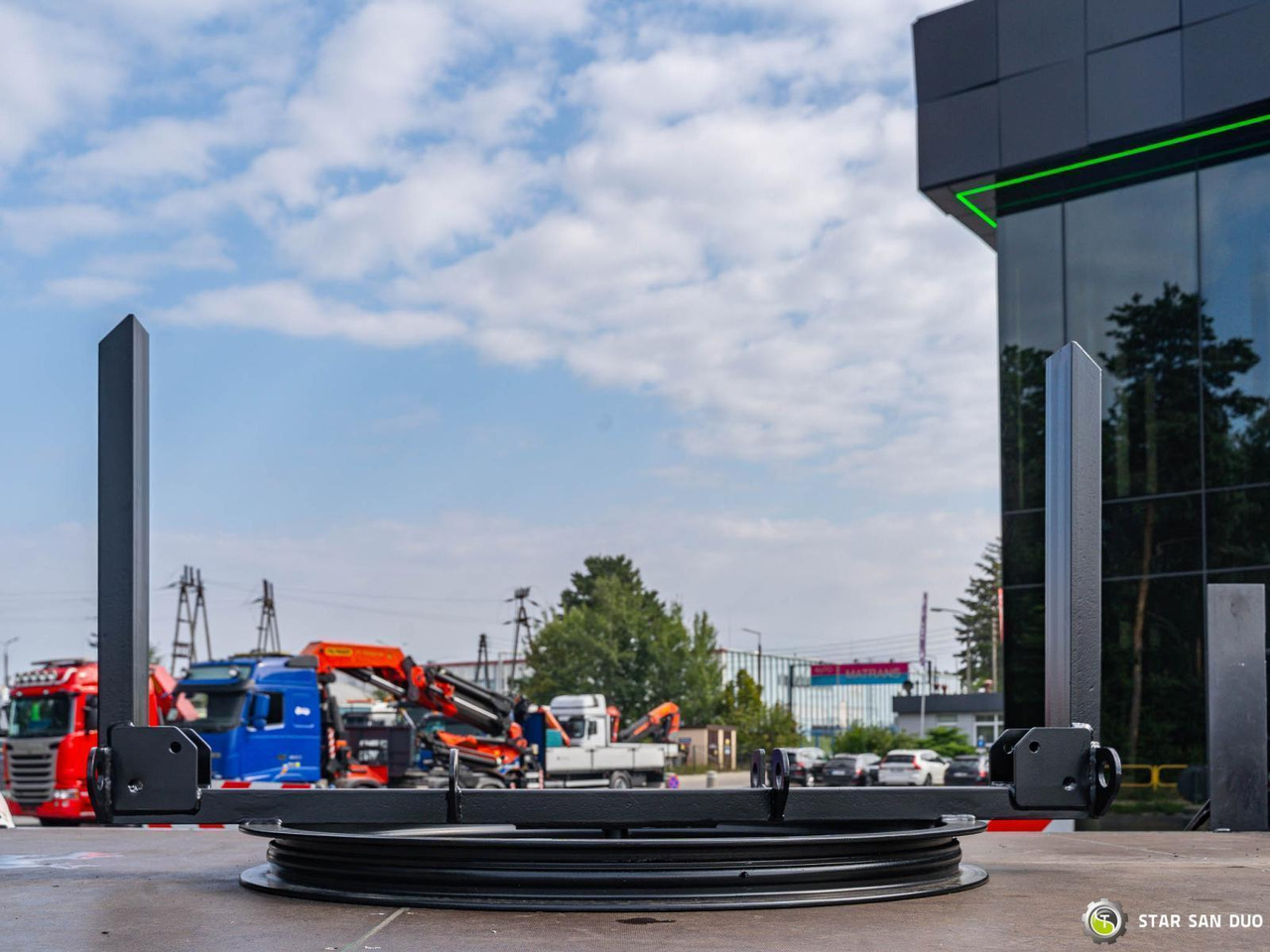 Auto s hydraulickou rukou : obrázok 7