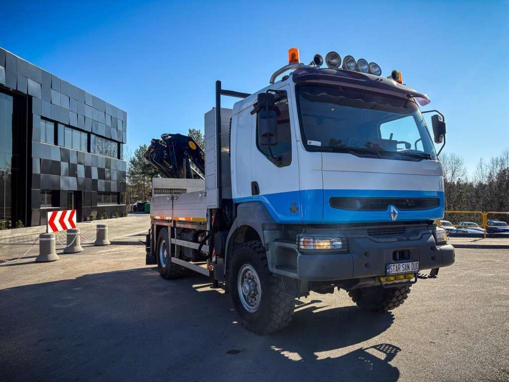 Renault KERAX 270 4x4 PALFINGER PK 16502 CRANE WINCH - Auto s hydraulickou rukou, Valníkový/ Plošinový nákladný automobil: obrázok 2 Renault KERAX 270 4x4 PALFINGER PK 16502 CRANE WINCH - Auto s hydraulickou rukou, Valníkový/ Plošinový nákladný automobil: obrázok 2