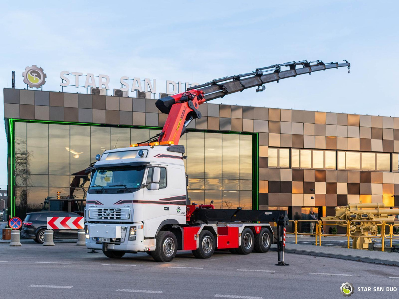 - Ťahač: obrázok 1 - Ťahač: obrázok 1