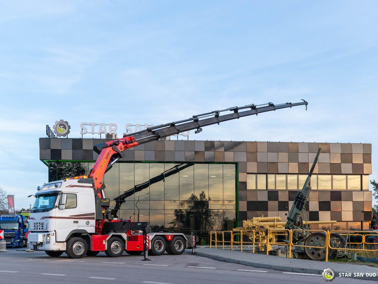 - Ťahač: obrázok 4 - Ťahač: obrázok 4