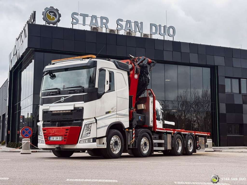 Volvo FH 550 8x2 HMF 8520 FLY JIB Winch Crane Euro 6 - Auto s hydraulickou rukou: obrázok 4 Volvo FH 550 8x2 HMF 8520 FLY JIB Winch Crane Euro 6 - Auto s hydraulickou rukou: obrázok 4