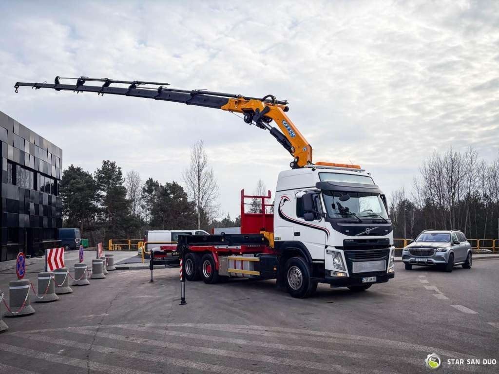 Volvo FM 450 6x2 EFFER 395/8S Euro 6 Crane Winch - Auto s hydraulickou rukou: obrázok 3 Volvo FM 450 6x2 EFFER 395/8S Euro 6 Crane Winch - Auto s hydraulickou rukou: obrázok 3