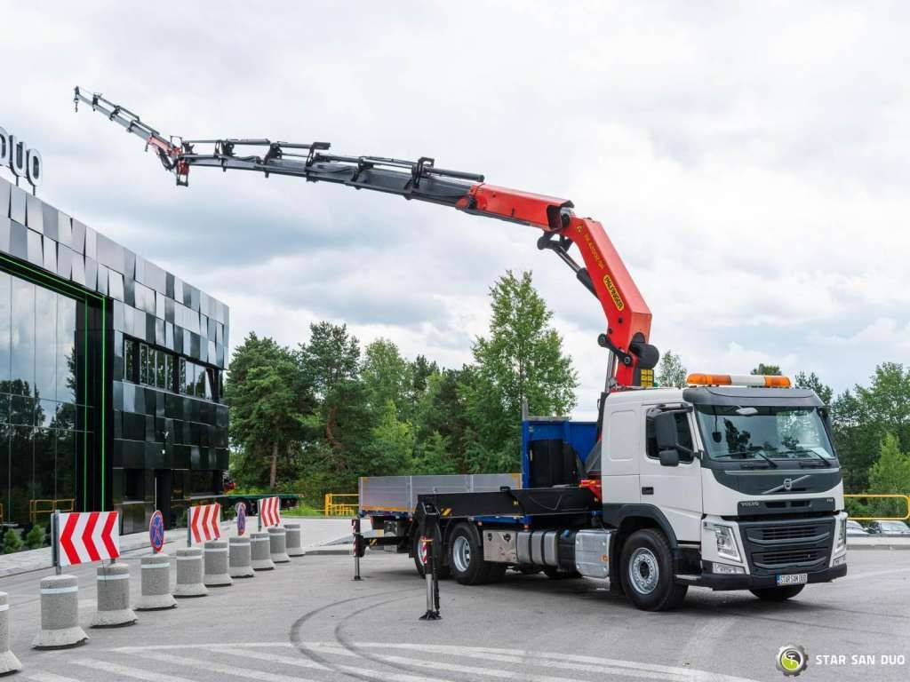 Volvo FM 460 6x2 PALFINGER PK 42002 FLY JIB Crane Eu - Auto s hydraulickou rukou: obrázok 3 Volvo FM 460 6x2 PALFINGER PK 42002 FLY JIB Crane Eu - Auto s hydraulickou rukou: obrázok 3