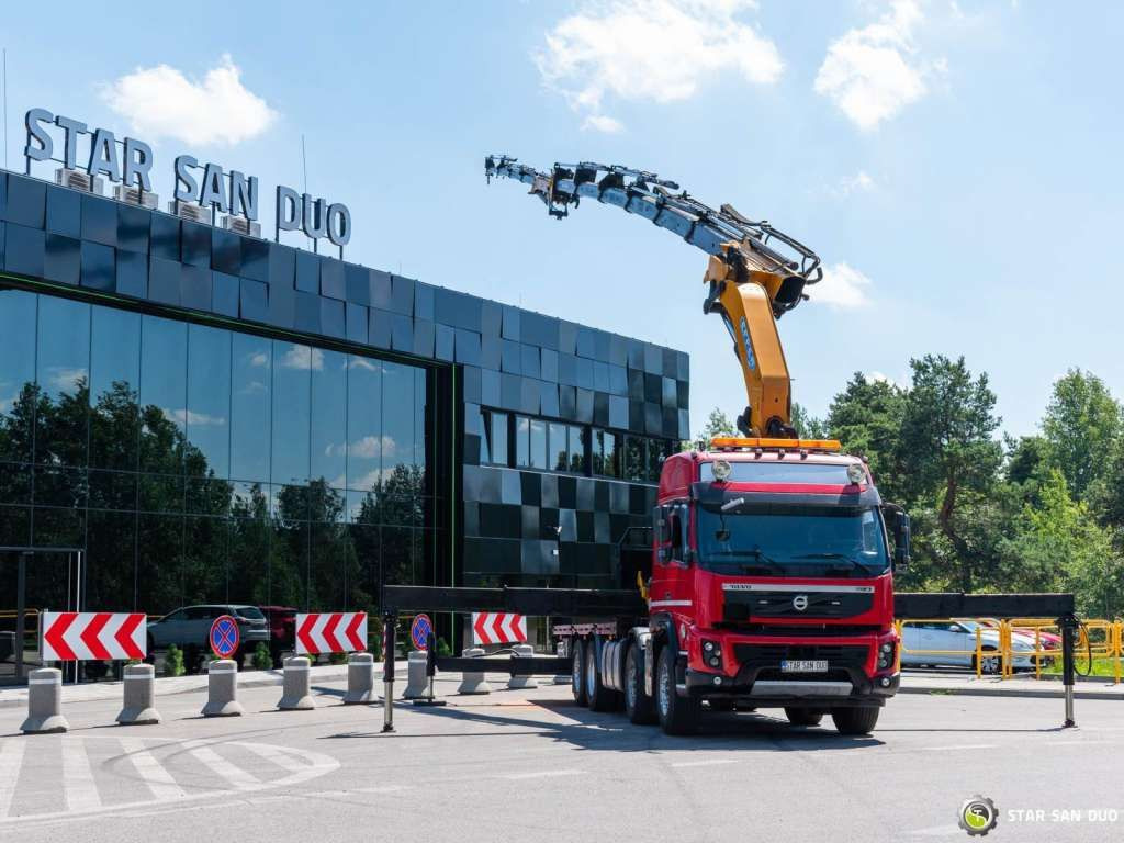 Volvo FMX 500 8x2 Effer 585 Fly Jib Winch Crane Kran - Auto s hydraulickou rukou: obrázok 5 Volvo FMX 500 8x2 Effer 585 Fly Jib Winch Crane Kran - Auto s hydraulickou rukou: obrázok 5