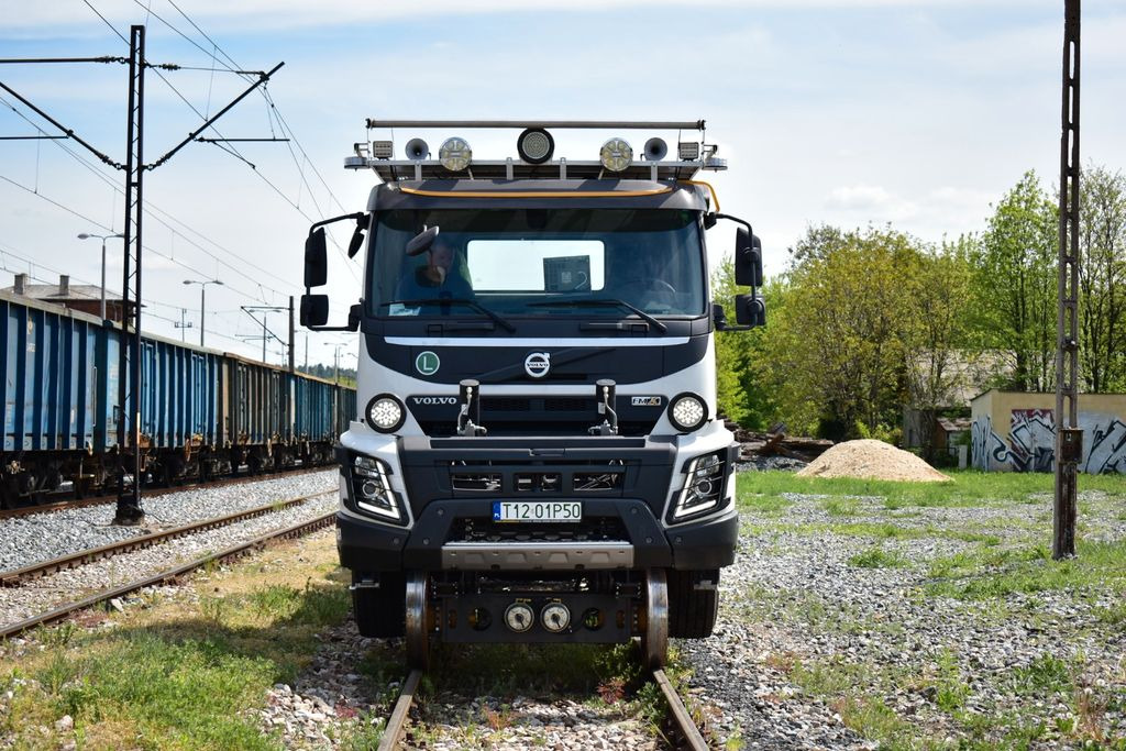 Kontejnérový podvozek/ Výměnná nástavba, Auto s hydraulickou rukou Volvo NEW FMX 8x4 RAIL ROAD SCHIENEN TWO WAY: obrázok 8