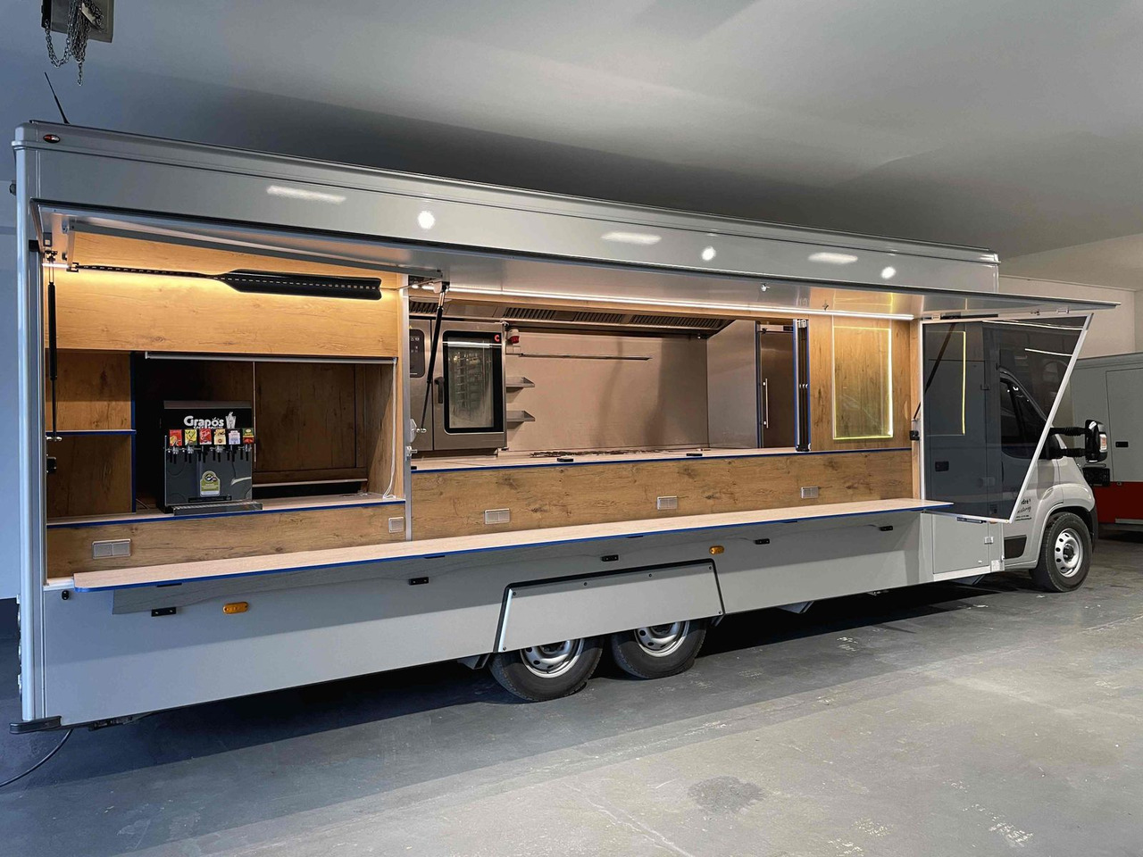 Fiat Ducato - Pojazdná predajňa: obrázok 1 Fiat Ducato - Pojazdná predajňa: obrázok 1