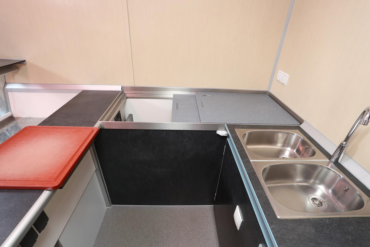 Pojazdná predajňa Tourenmobil BORCO HÖHNS: obrázok 8