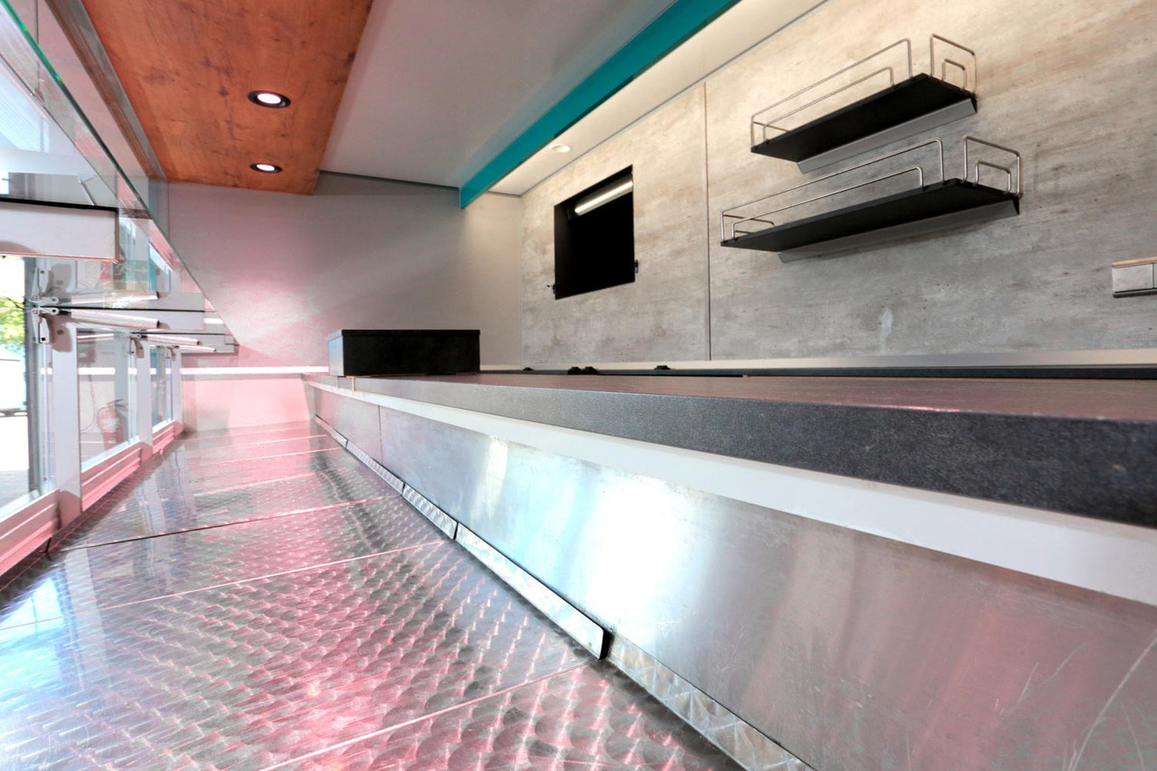 Verkaufsanhänger BORCO HÖHNS - Predajná príves: obrázok 5 Verkaufsanhänger BORCO HÖHNS - Predajná príves: obrázok 5