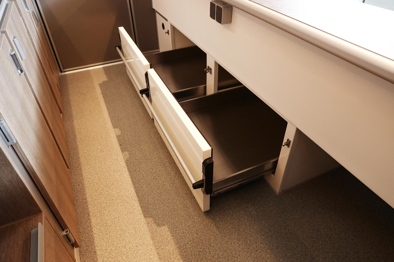 Verkaufsanhänger BORCO HÖHNS - Predajná príves: obrázok 5 Verkaufsanhänger BORCO HÖHNS - Predajná príves: obrázok 5