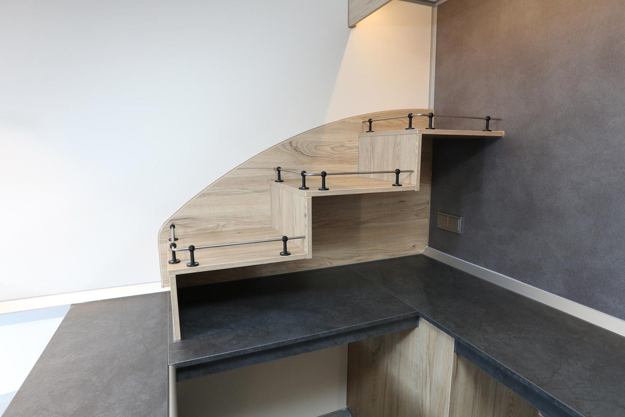 Verkaufsanhänger BORCO HÖHNS - Predajná príves: obrázok 4 Verkaufsanhänger BORCO HÖHNS - Predajná príves: obrázok 4