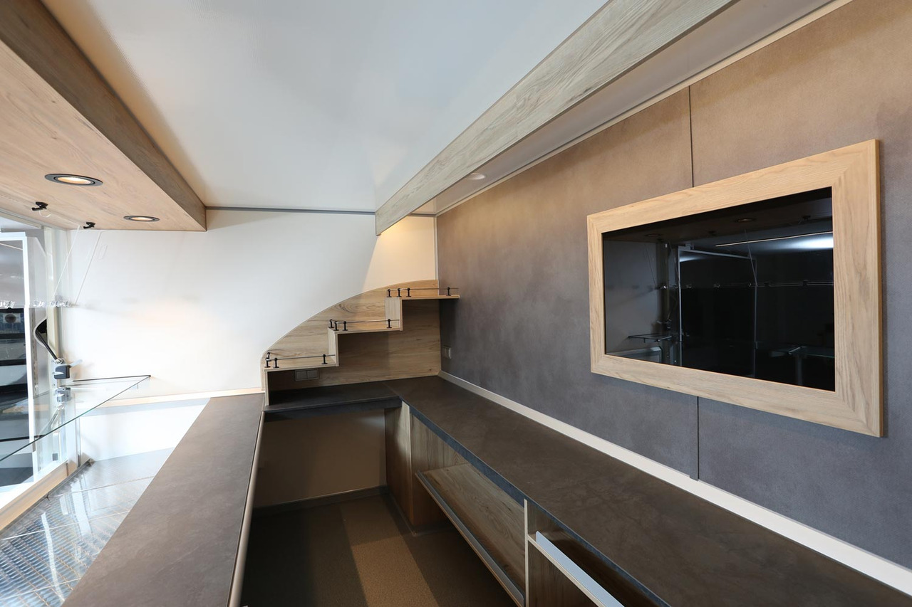 Verkaufsanhänger BORCO HÖHNS - Predajná príves: obrázok 3 Verkaufsanhänger BORCO HÖHNS - Predajná príves: obrázok 3