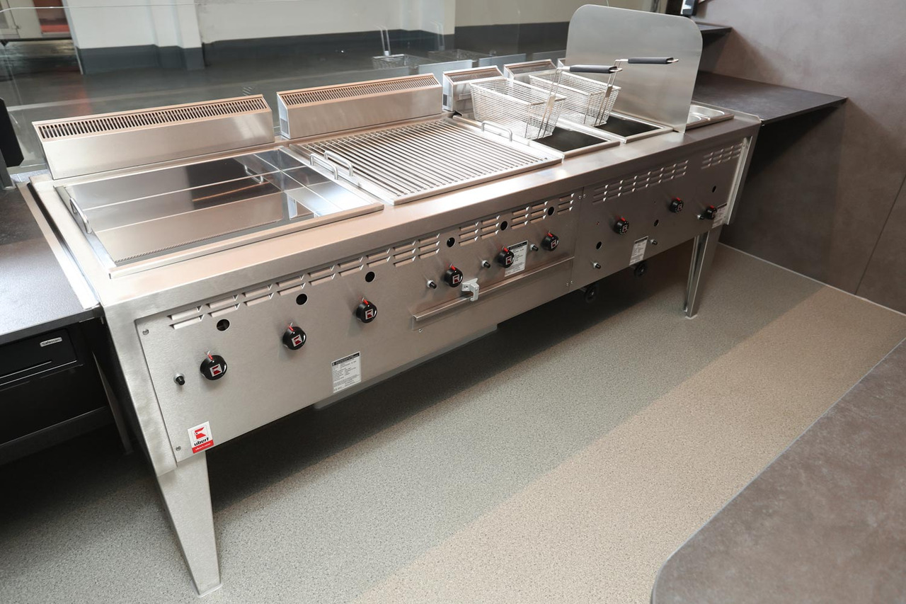 Verkaufsanhänger BORCO HÖHNS - Predajná príves: obrázok 4 Verkaufsanhänger BORCO HÖHNS - Predajná príves: obrázok 4