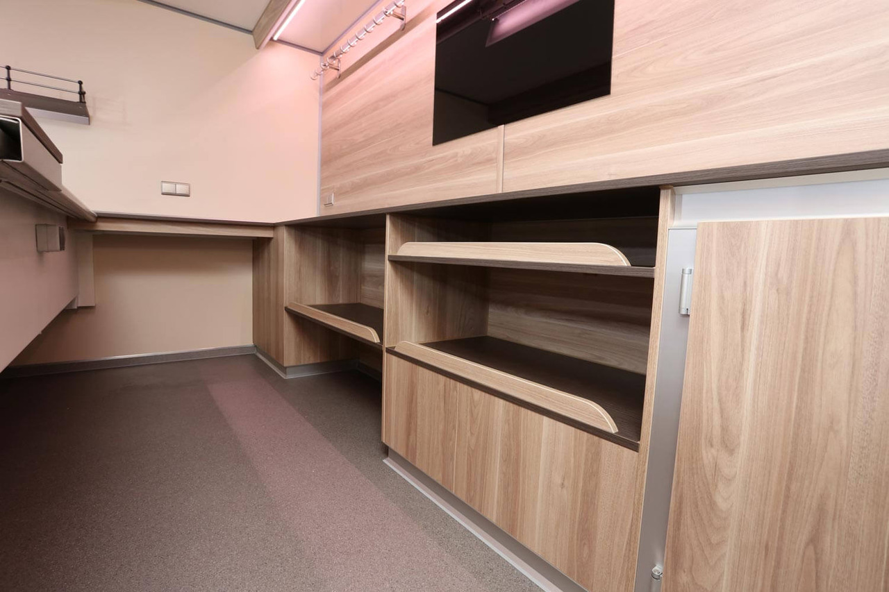 Verkaufsanhänger BORCO HÖHNS - Predajná príves: obrázok 3 Verkaufsanhänger BORCO HÖHNS - Predajná príves: obrázok 3