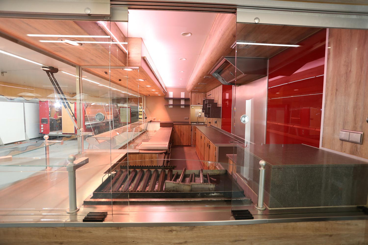 Pojazdná predajňa Wochenmarktmobil BORCO HÖHNS: obrázok 6 Pojazdná predajňa Wochenmarktmobil BORCO HÖHNS: obrázok 6