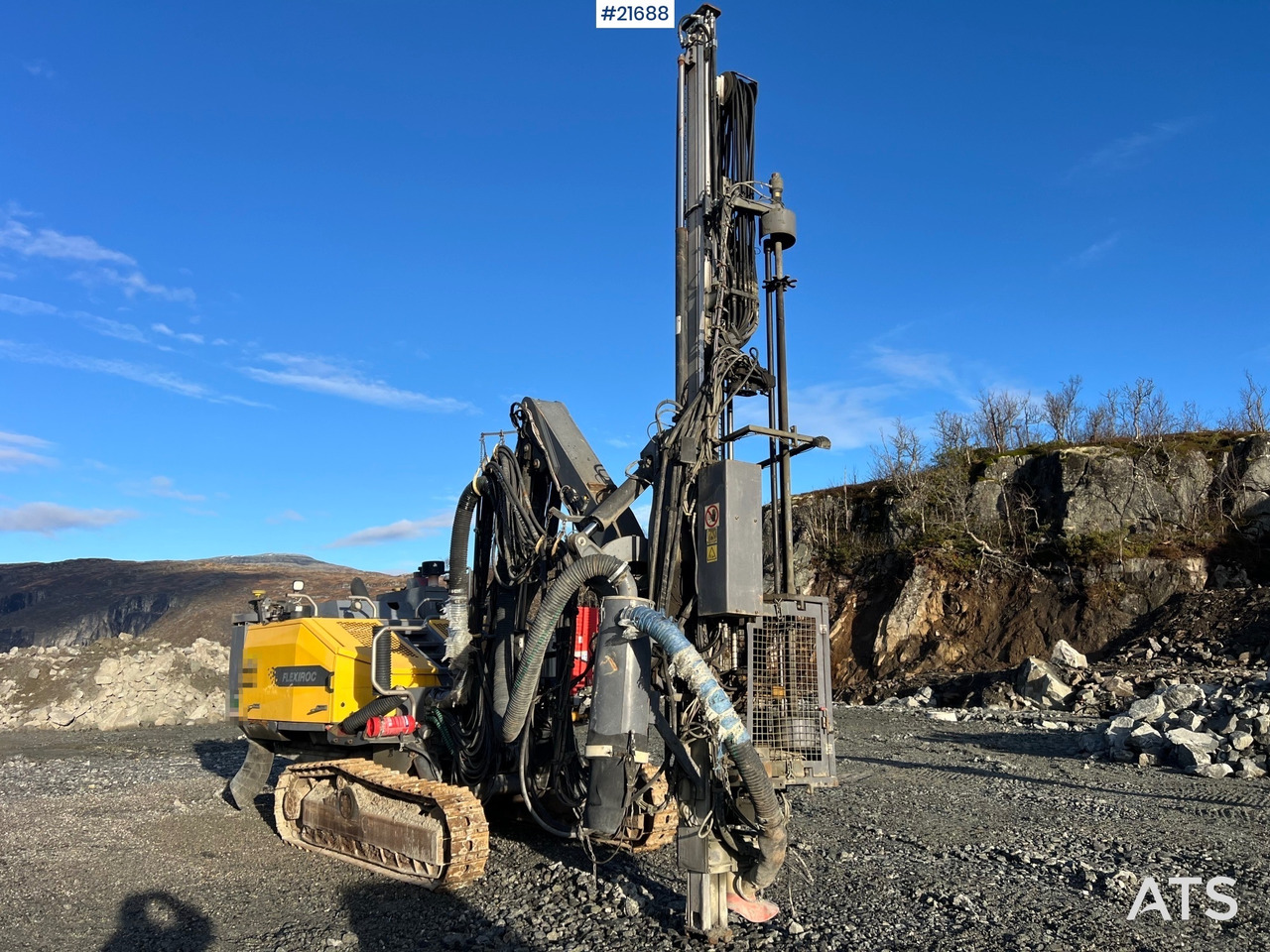 Atlas Copco T35R-01 Borerigg m/ cop 2540 hammer, sliper og Leica gps - Vrtné príslušenstvo: obrázok 4 Atlas Copco T35R-01 Borerigg m/ cop 2540 hammer, sliper og Leica gps - Vrtné príslušenstvo: obrázok 4
