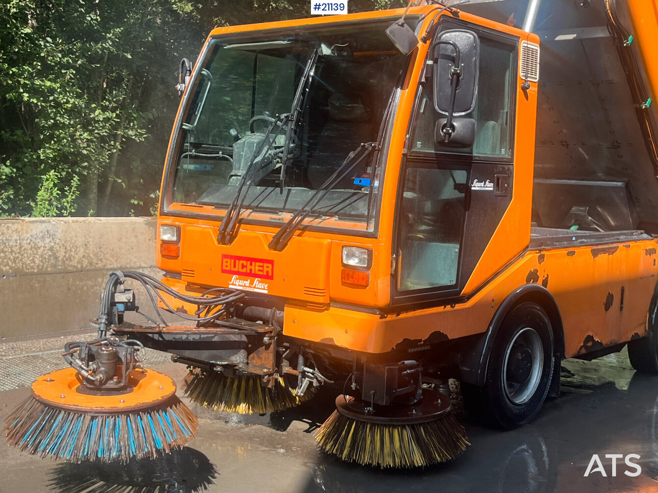 Bucher CityCat 5000 Feiebil - Zametacie vozidlo: obrázok 2 Bucher CityCat 5000 Feiebil - Zametacie vozidlo: obrázok 2