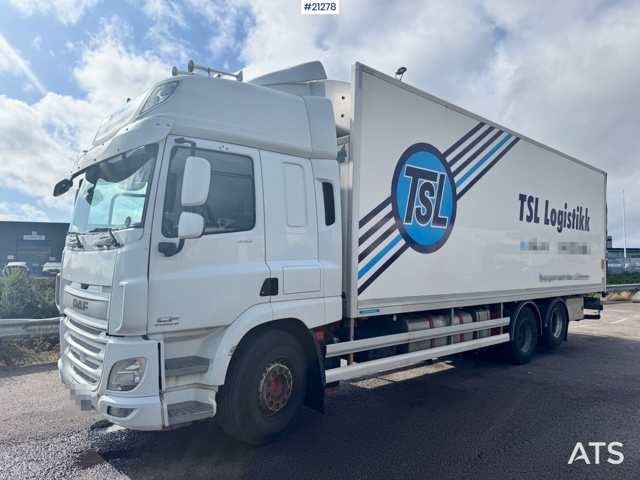 DAF CF440 - Skříňový nákladní auto: obrázok 2 DAF CF440 - Skříňový nákladní auto: obrázok 2