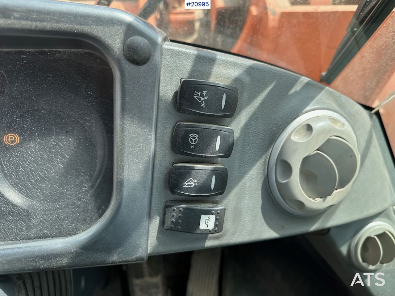 Leasing Doosan DL 450-3 Doosan DL 450-3: obrázok 27 Leasing Doosan DL 450-3 Doosan DL 450-3: obrázok 27