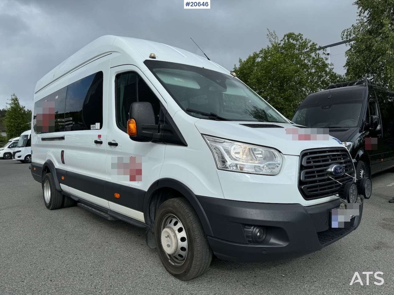 Ford Transit - Minibus, Mikrobus: obrázok 1 Ford Transit - Minibus, Mikrobus: obrázok 1