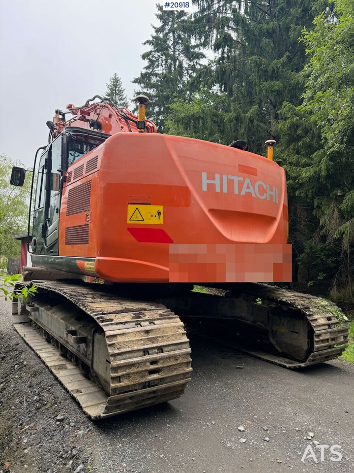 Hitachi ZX225 - Pásové rýpadlo: obrázok 5 Hitachi ZX225 - Pásové rýpadlo: obrázok 5