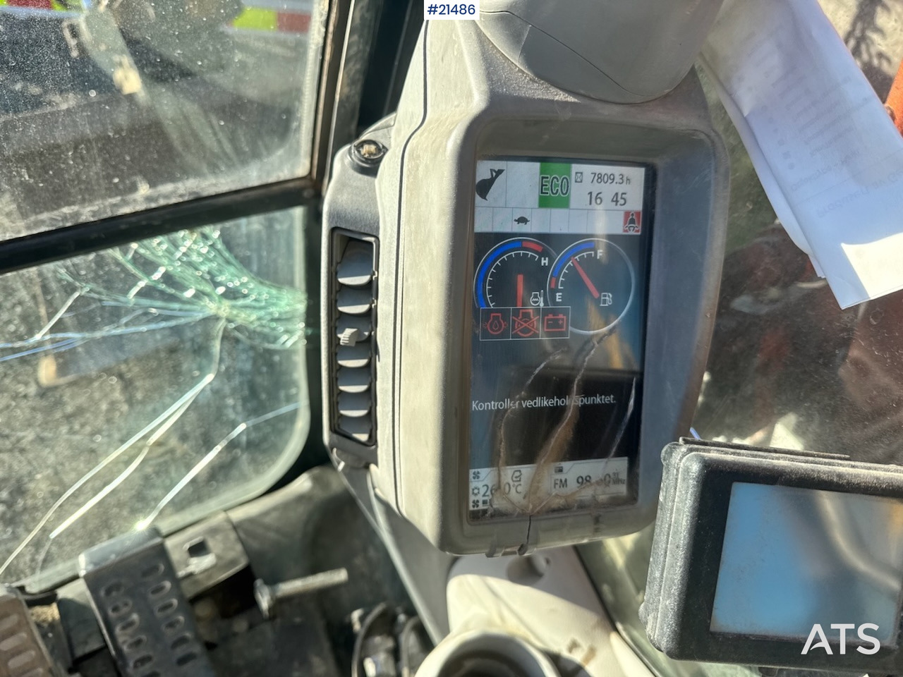 Pásové rýpadlo Hitachi ZX85US-5A: obrázok 32