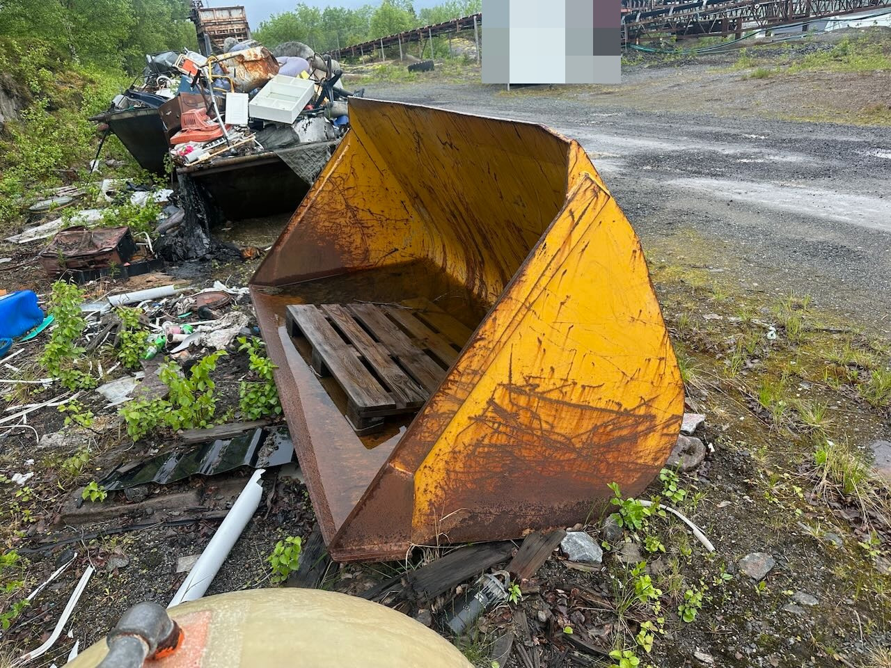 Hjullasterskuffe Har stått på en Hanomag 44C - Nakladacia lyžica pre Stavebné stroje: obrázok 1 Hjullasterskuffe Har stått på en Hanomag 44C - Nakladacia lyžica pre Stavebné stroje: obrázok 1
