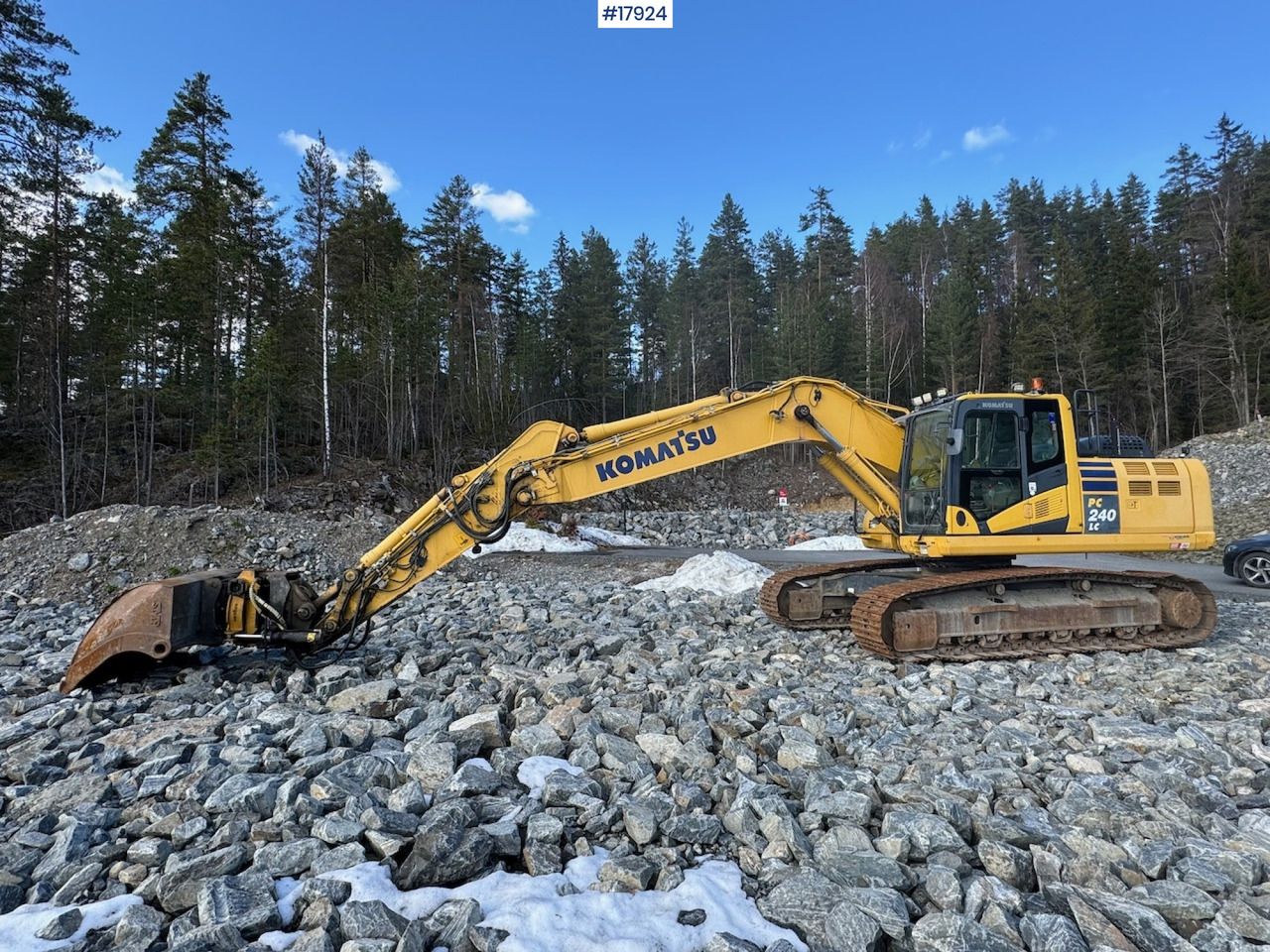 Komatsu PC240LC-10 - Rýpadlo: obrázok 1 Komatsu PC240LC-10 - Rýpadlo: obrázok 1