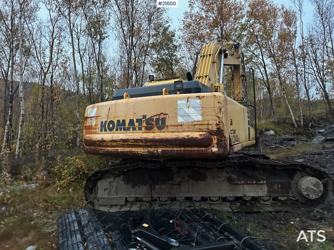Komatsu PC240LC gravemaskin - Pásové rýpadlo: obrázok 3 Komatsu PC240LC gravemaskin - Pásové rýpadlo: obrázok 3
