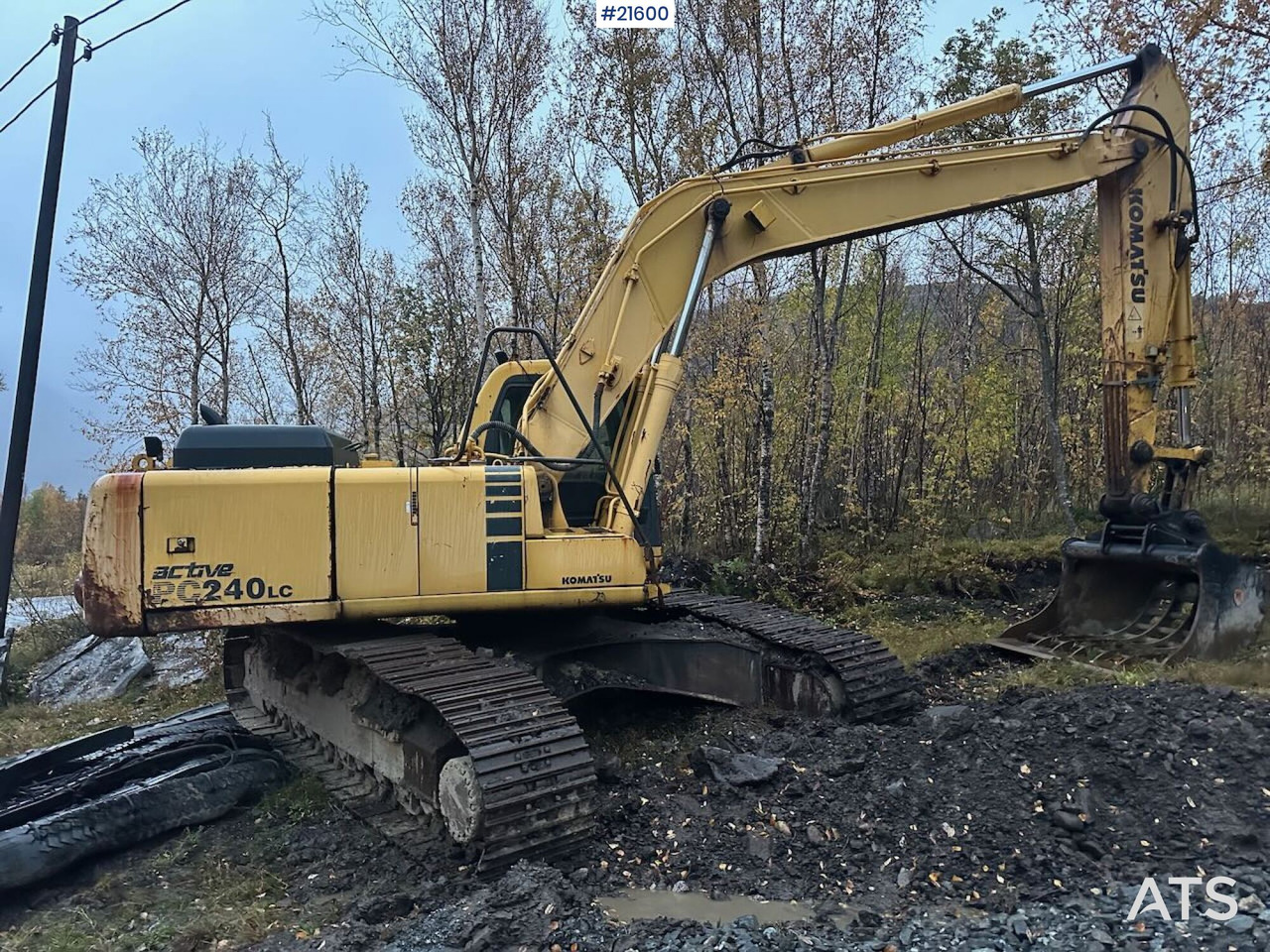 Komatsu PC240LC gravemaskin - Pásové rýpadlo: obrázok 2 Komatsu PC240LC gravemaskin - Pásové rýpadlo: obrázok 2
