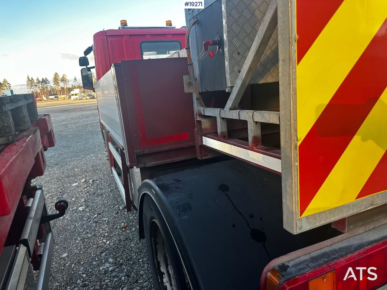 Scania P94 bufferbil m/ Euroskilt pute. Lav km - Komunálne/ Špeciálne stroje, Nákladné auto: obrázok 5 Scania P94 bufferbil m/ Euroskilt pute. Lav km - Komunálne/ Špeciálne stroje, Nákladné auto: obrázok 5