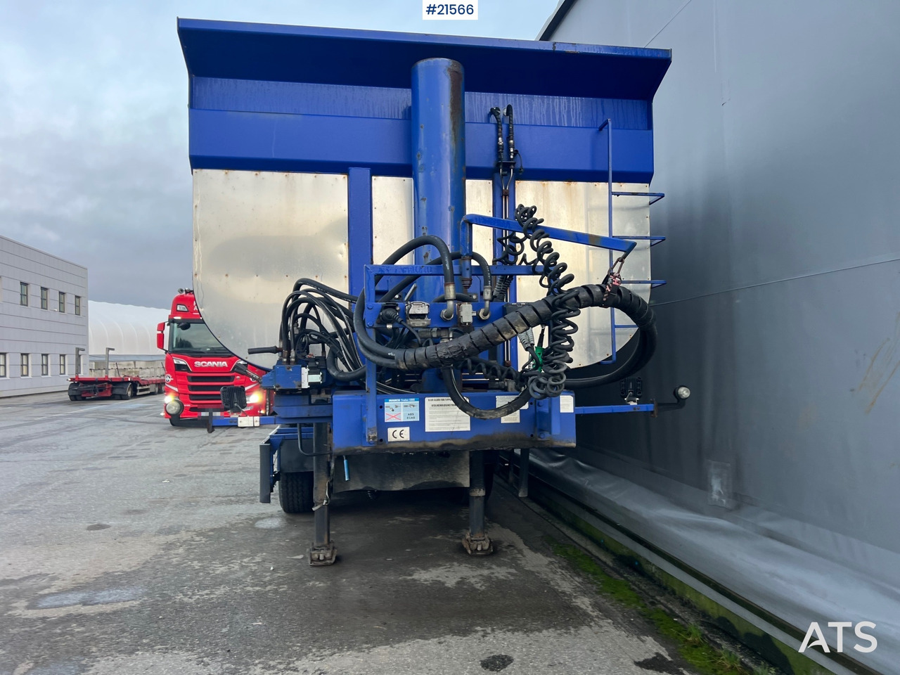 Príves sklápěcí Langendorf 3 akslet asfaltsemi m/ Hydraulsik kapell: obrázok 15 Príves sklápěcí Langendorf 3 akslet asfaltsemi m/ Hydraulsik kapell: obrázok 15